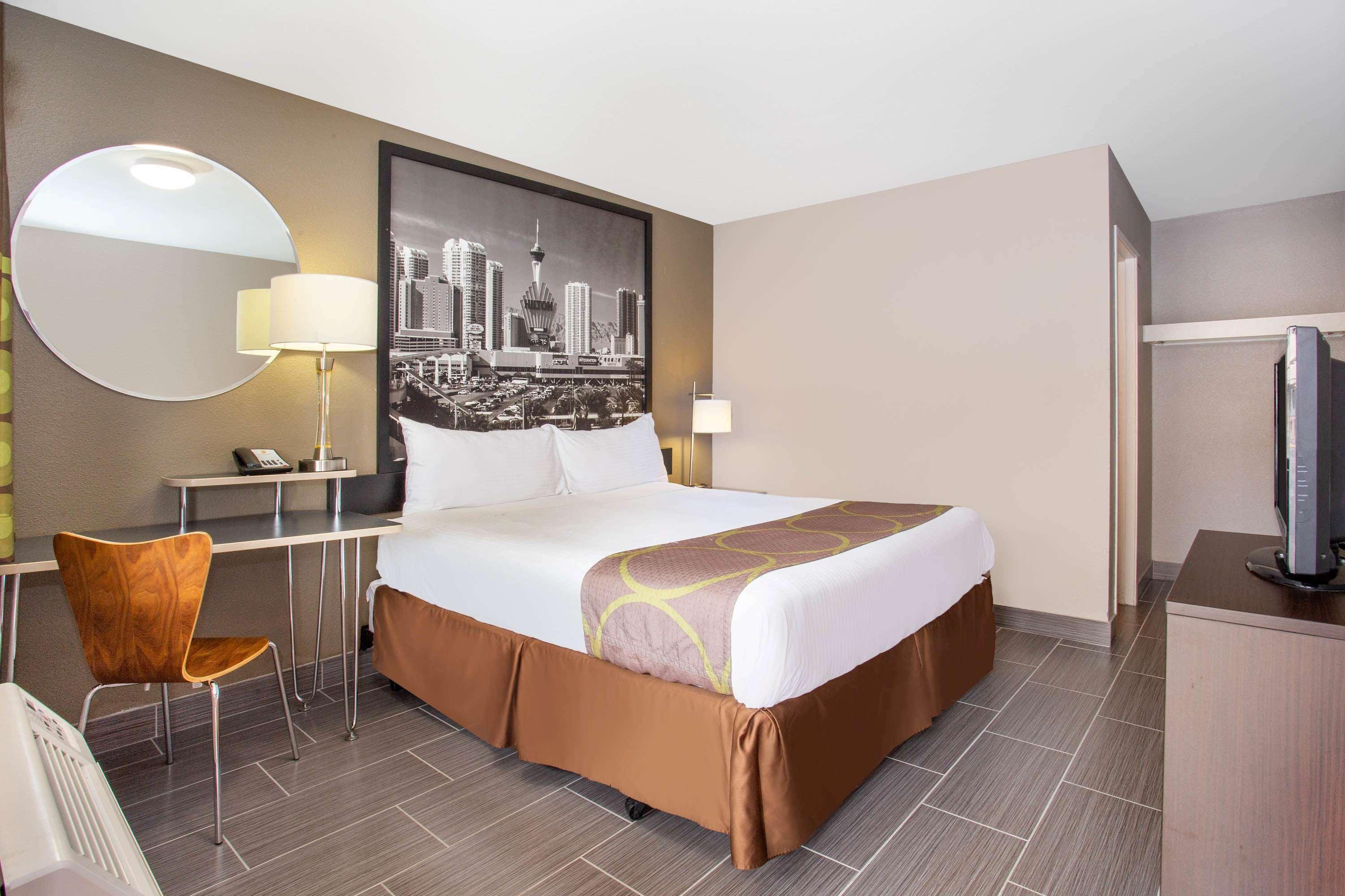 Super 8 By Wyndham Las Vegas Nellis Afb Area 외부 사진