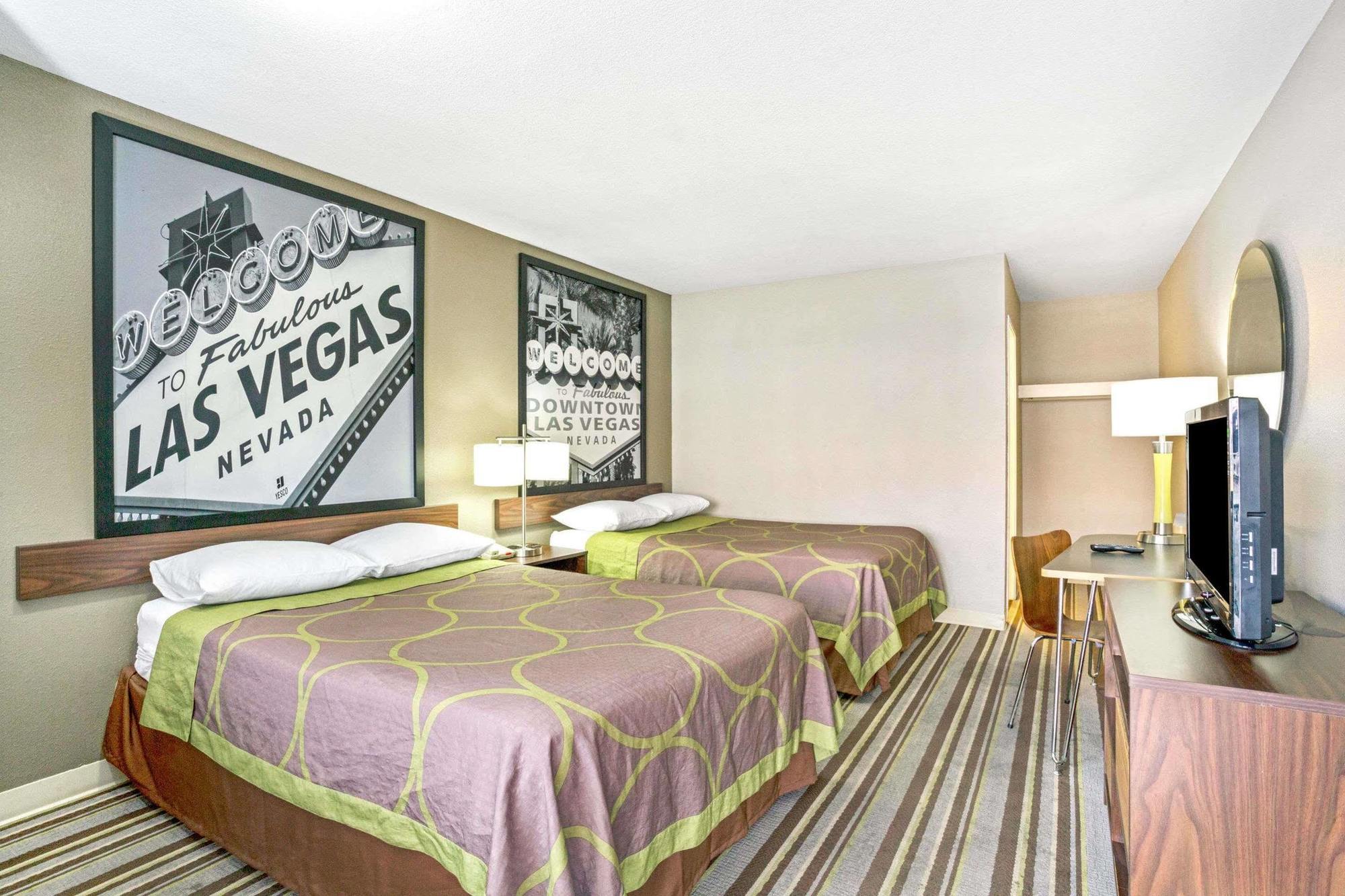 Super 8 By Wyndham Las Vegas Nellis Afb Area 외부 사진